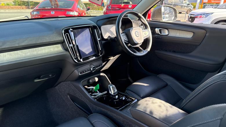 Volvo Xc40 2.0 D4 [190] Inscription Pro 5dr AWD Geartronic Diesel Estate